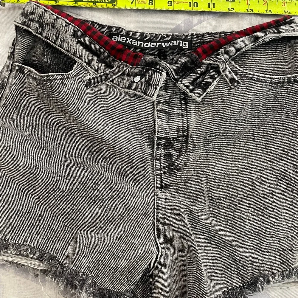 Alexander Wang Boxer Bite Flip denim frayed short Grey size 27 - Picture 2 of 5